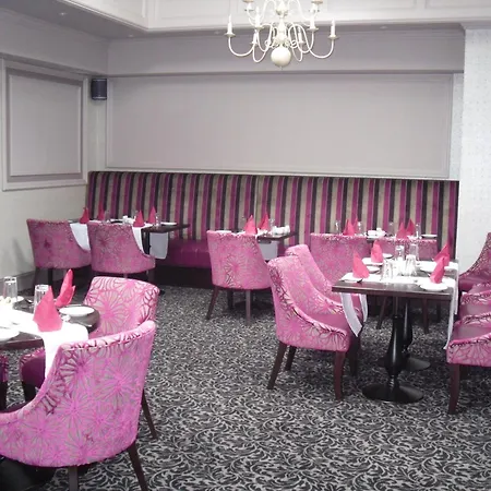 Hotel The Horse And Hound 3*