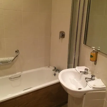 The Horse And Hound Hotel 3*