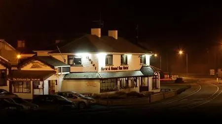 The Horse And Hound 3*