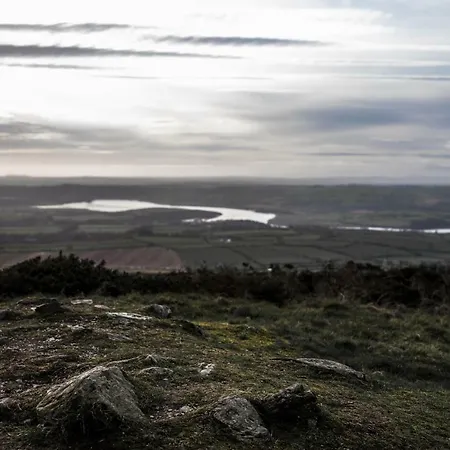 The Horse And Hound Hotel
